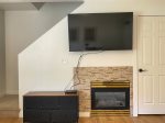 Cable TV and gas fireplace